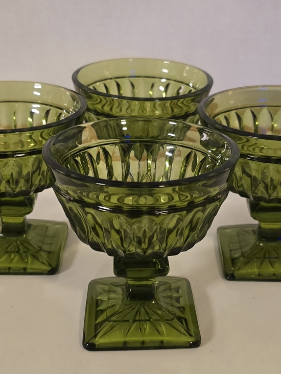 Indiana Glass Other - Vintage 1960s Indiana Glass Mount Vernon Green Sherbet Dessert Bowls - Set of 4